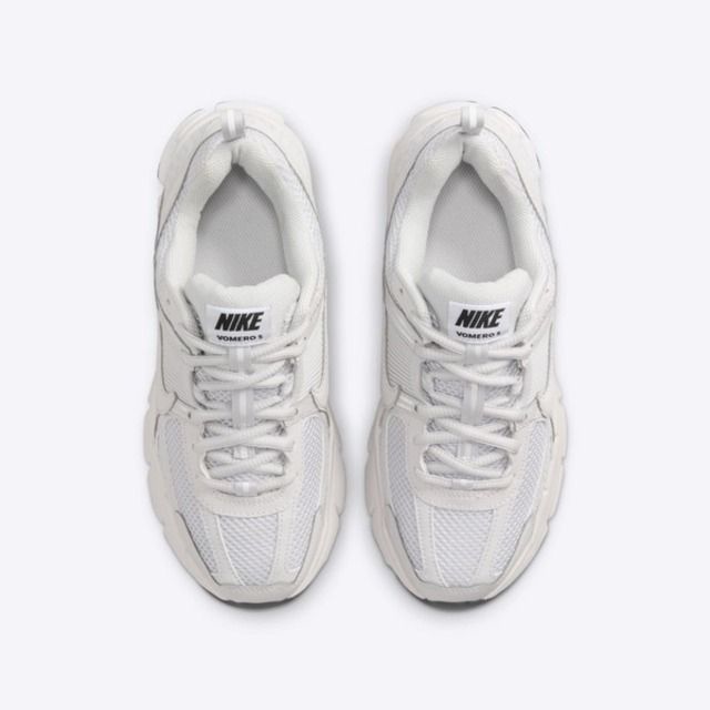 NIKE 耐吉 Nike Vomero 5 GS [HF6998-100] 大童 休閒鞋 運動 復古 慢跑 透氣 緩震 舒適 白灰