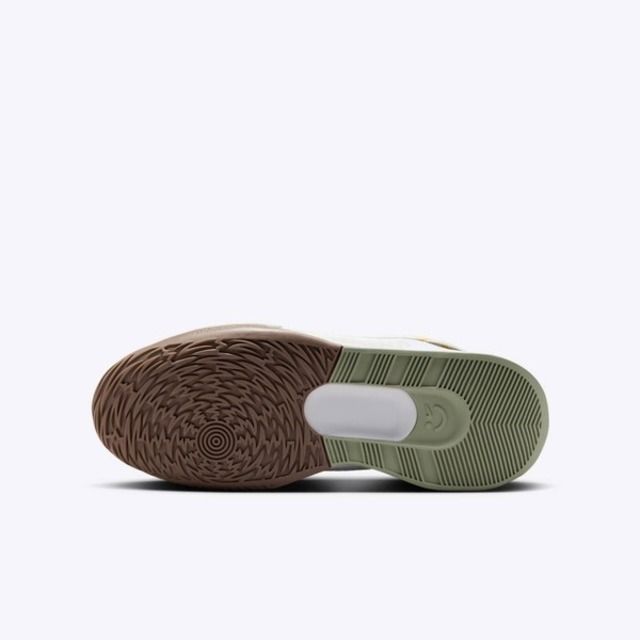 NIKE 耐吉 Nike Kids Crosscourt GS HV6008-121 大童 籃球鞋 運動鞋 緩震 室內 白棕金