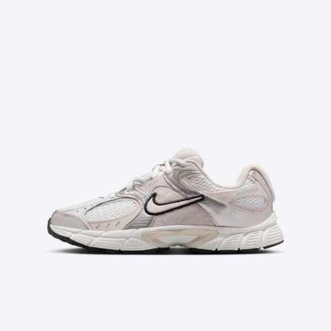 Nike V5 RNR GS HQ6411-102 大童 運動休閒鞋 復古鞋 透氣 舒適 米白 淺粉棕