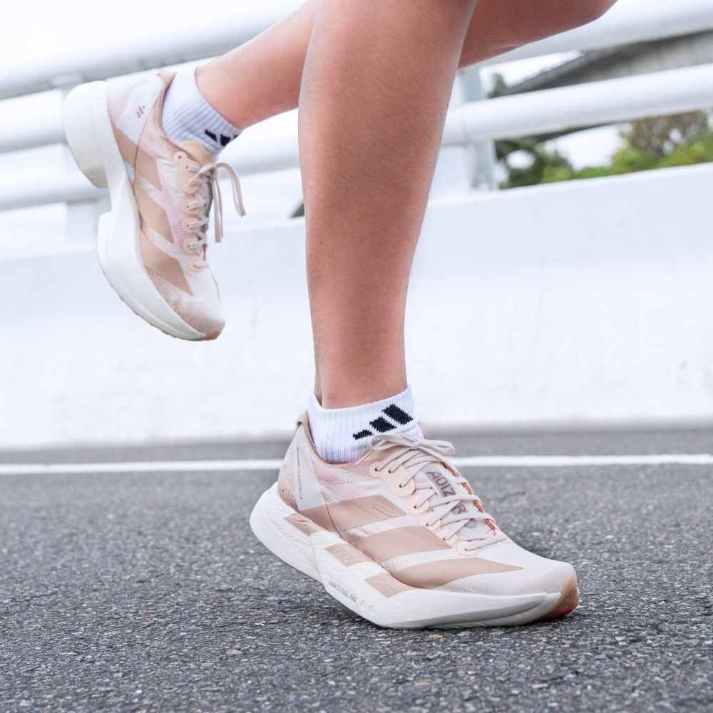 adidas 愛迪達 ADIZERO ADIOS PRO 4 W 跑步鞋 女鞋 淺棕色 白-JR6359