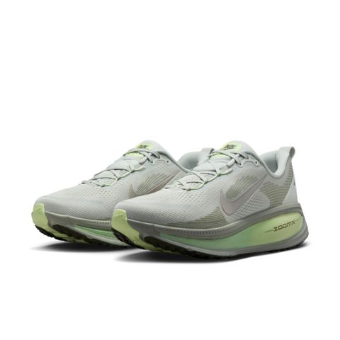 【NIKE】NIKE VOMERO 18 男鞋 跑步鞋 灰銀色 綠-HM6803002