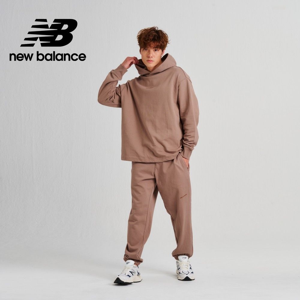 NEW BALANCE []刺繡NB連帽長袖上衣_男性_駝色_AMT33559MS