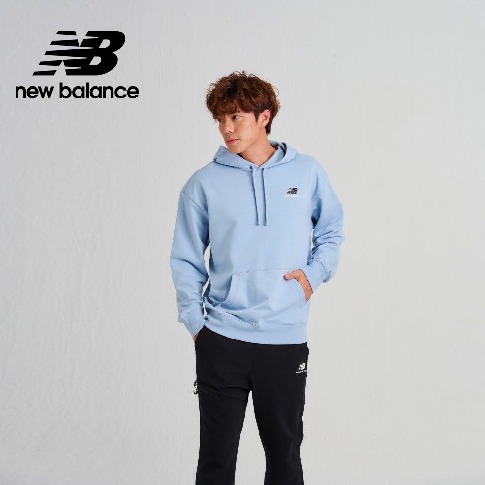 NEW BALANCE []抽繩前口袋連帽長袖上衣_中性_天空藍_UT21500LAY