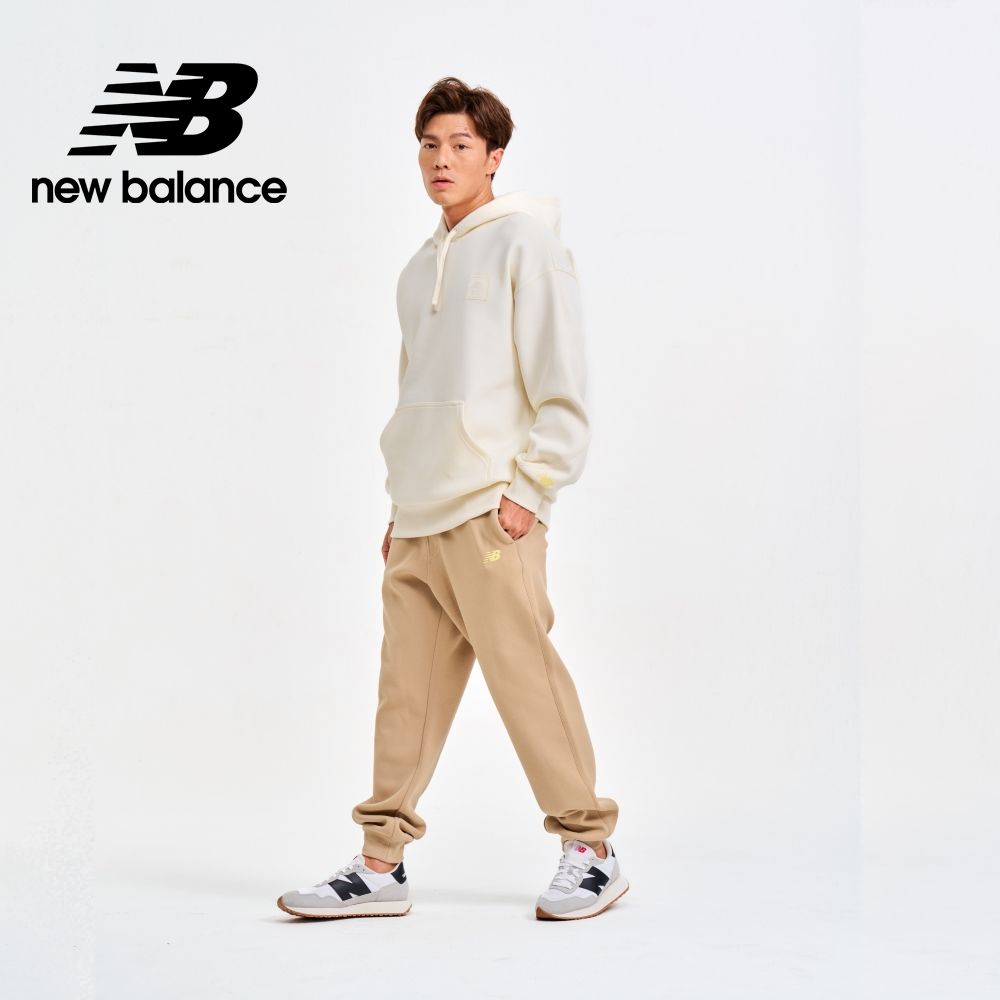 NEW BALANCE SDS厚磅連帽長袖上衣_男性_米杏色_AMT41351CIC