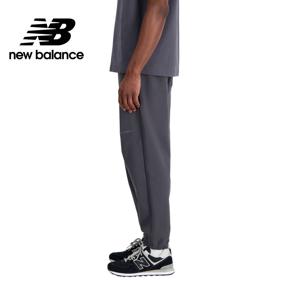 NEW BALANCE []鬆緊抽繩休閒長褲_男性_墨灰色_AMP33553ACK