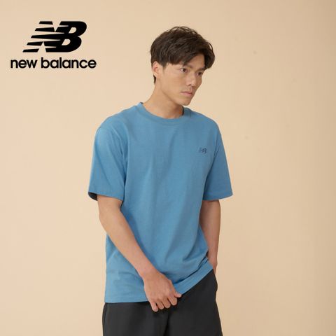 NEW BALANCE 小LOGO厚磅短袖上衣_男性_藍色_MT41533HEB