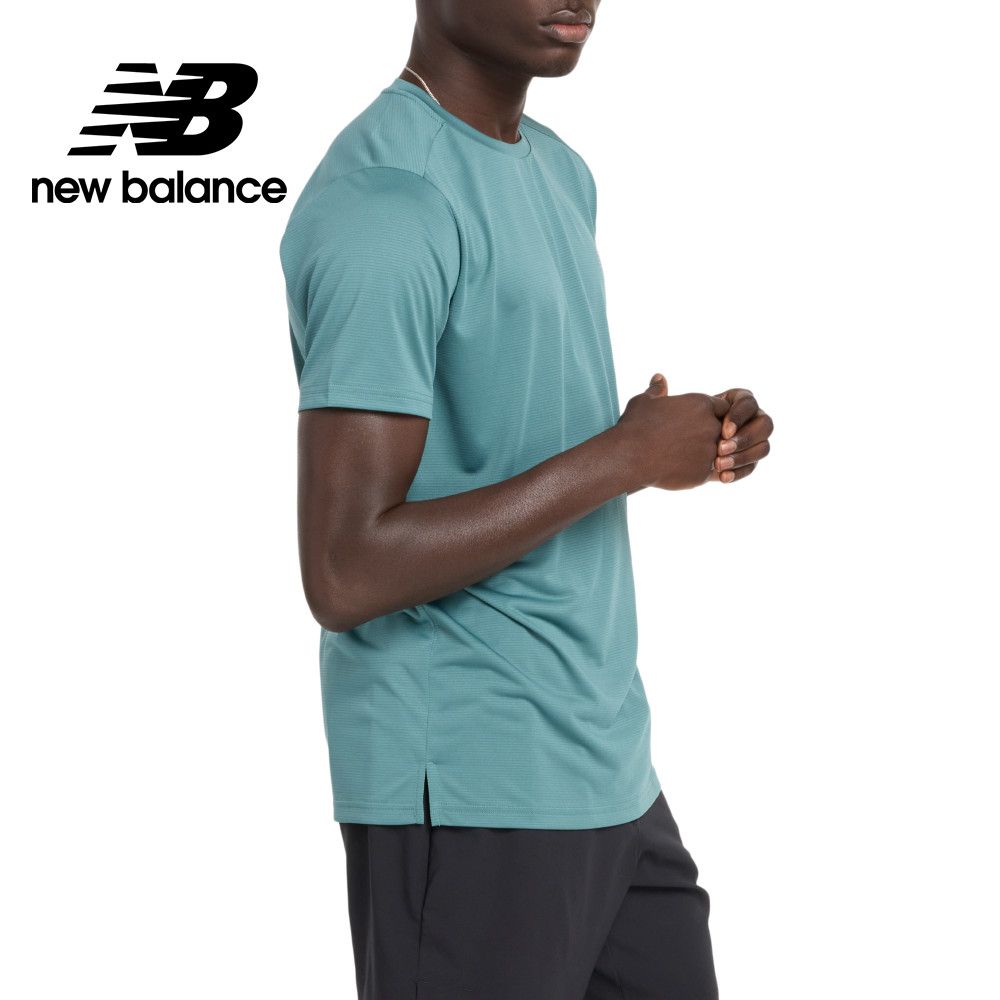 NEW BALANCE 吸濕排汗短袖上衣_男性_綠色_MT41222NUS