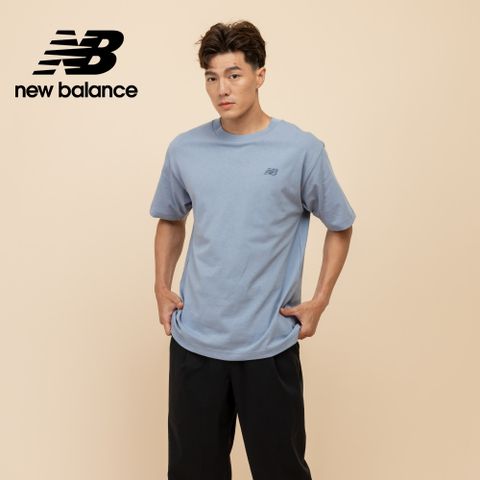 [New Balance]厚磅刺繡NB短袖上衣_男性_藍紫色_MT41533DUS