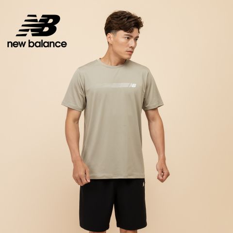 [New Balance]吸濕排汗短袖上衣_男性_褐色_MT51071ADS