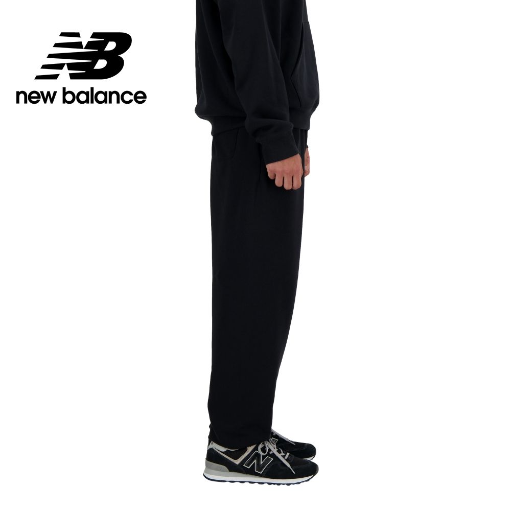 NEW BALANCE 褲管縮口棉質長褲_男性_黑色_AMP41519BK