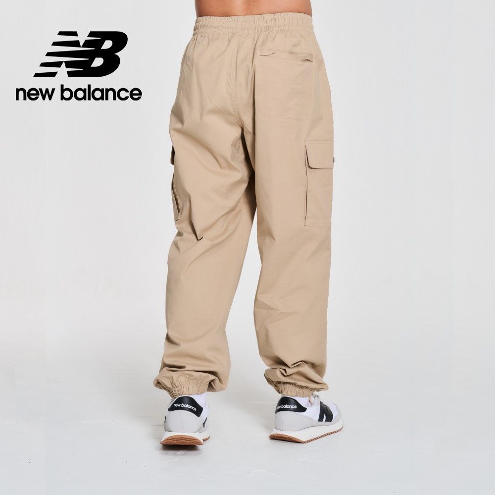 NEW BALANCE 工裝風大口袋長褲_男性_卡其色_AMP41579SOT