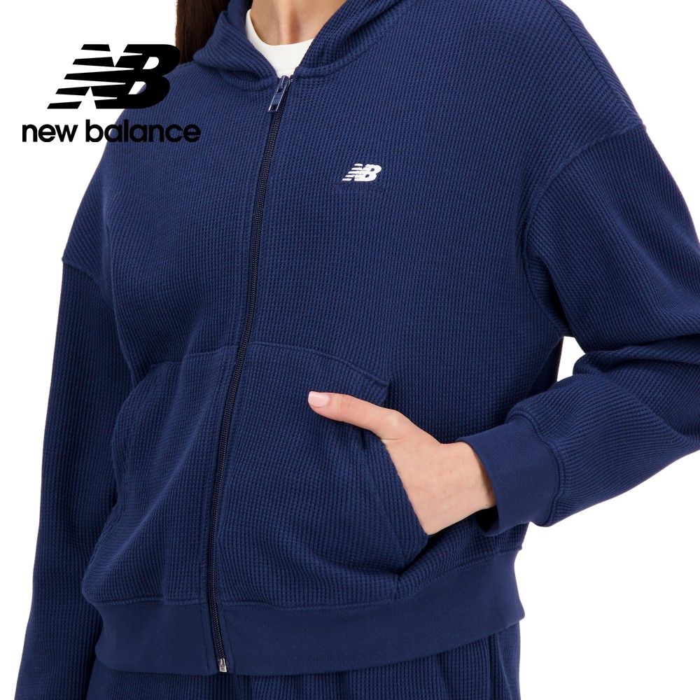 NEW BALANCE []華夫格鬆餅拉鋉連帽外套_女性_深藍色_AWJ33500NNY