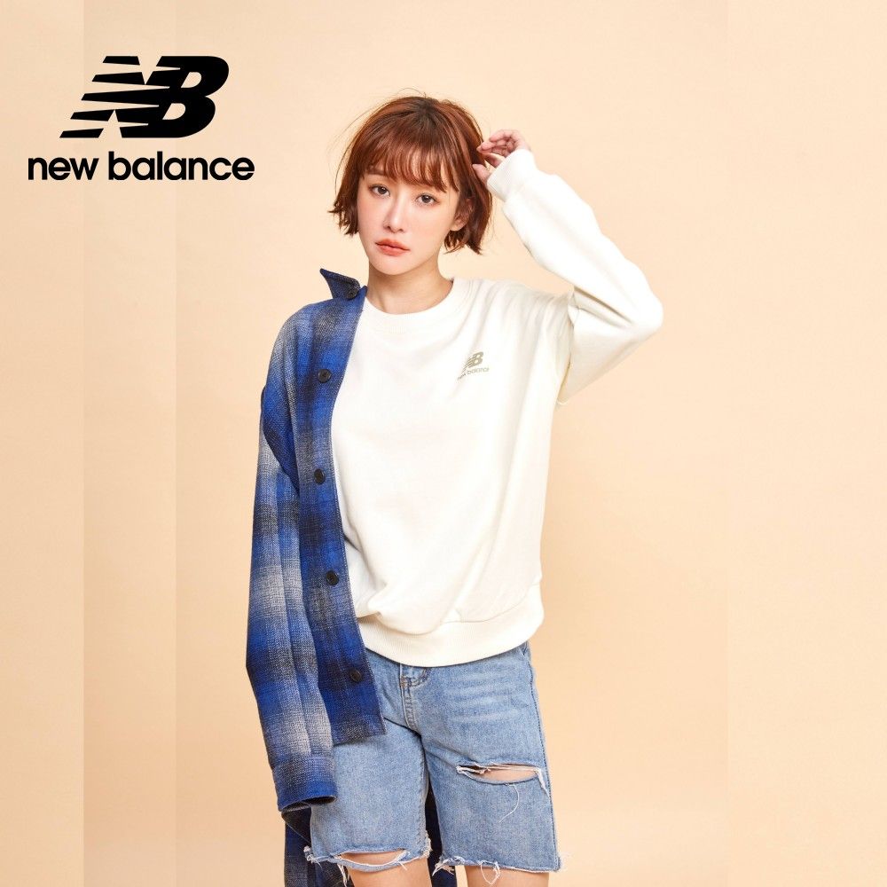 NEW BALANCE []SDS圓領英文標語長袖上衣_女性_奶油杏_AWT33317CIC