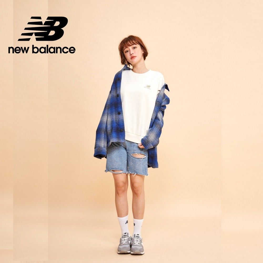 NEW BALANCE []SDS圓領英文標語長袖上衣_女性_奶油杏_AWT33317CIC