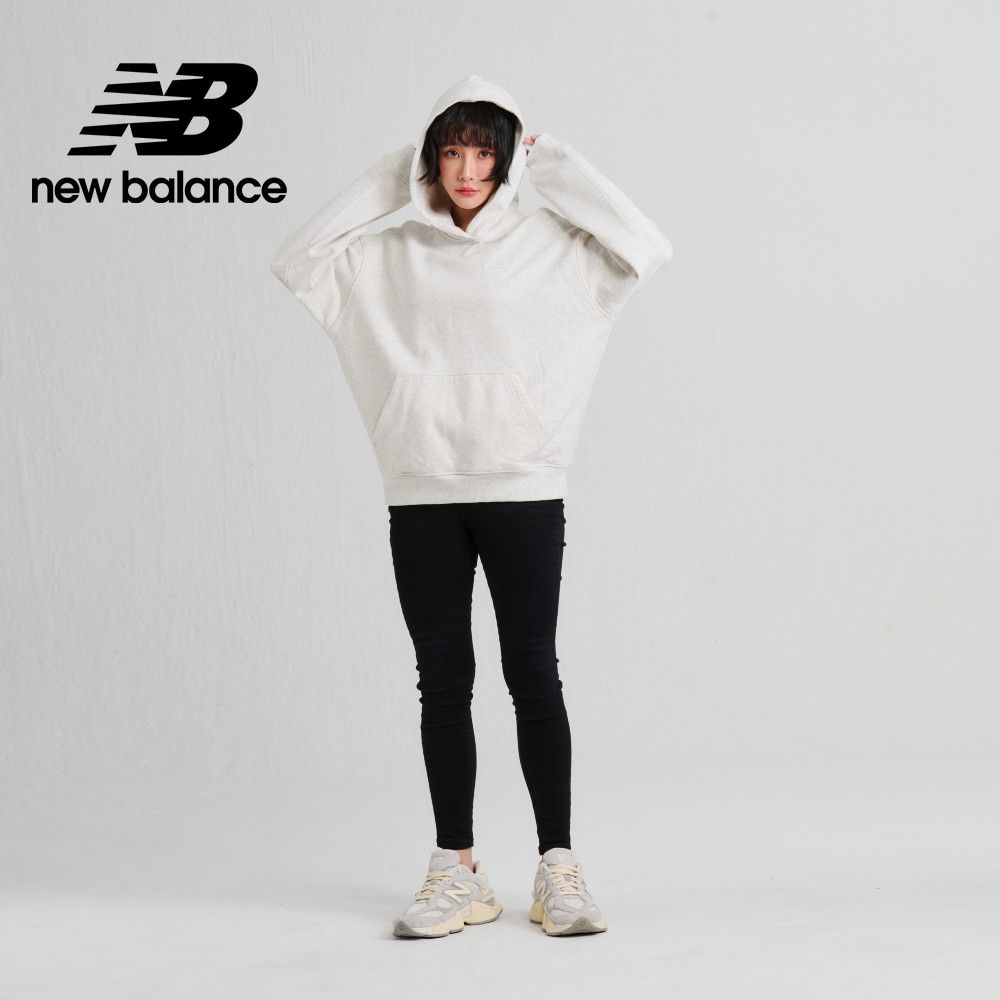 NEW BALANCE []刺繡NB連帽長袖上衣_女性_花灰色_AWT33524SAH