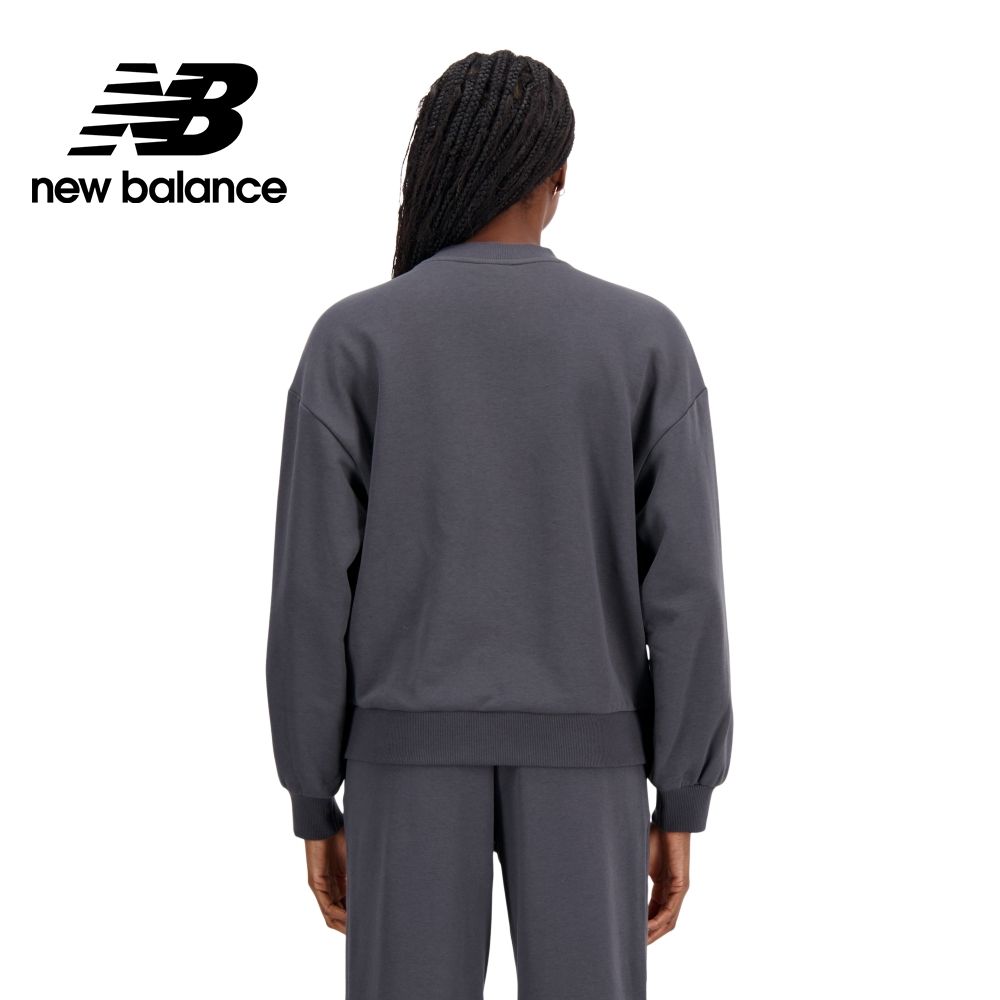 NEW BALANCE 簡約落肩長袖上衣_女性_墨灰色_WT33553ACK