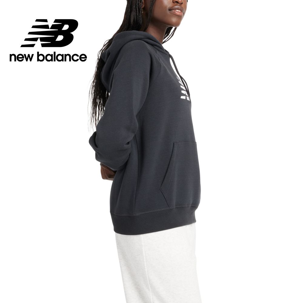 NEW BALANCE 【New Balance】刷毛連帽長袖上衣_女性_黑色_WT43524BK