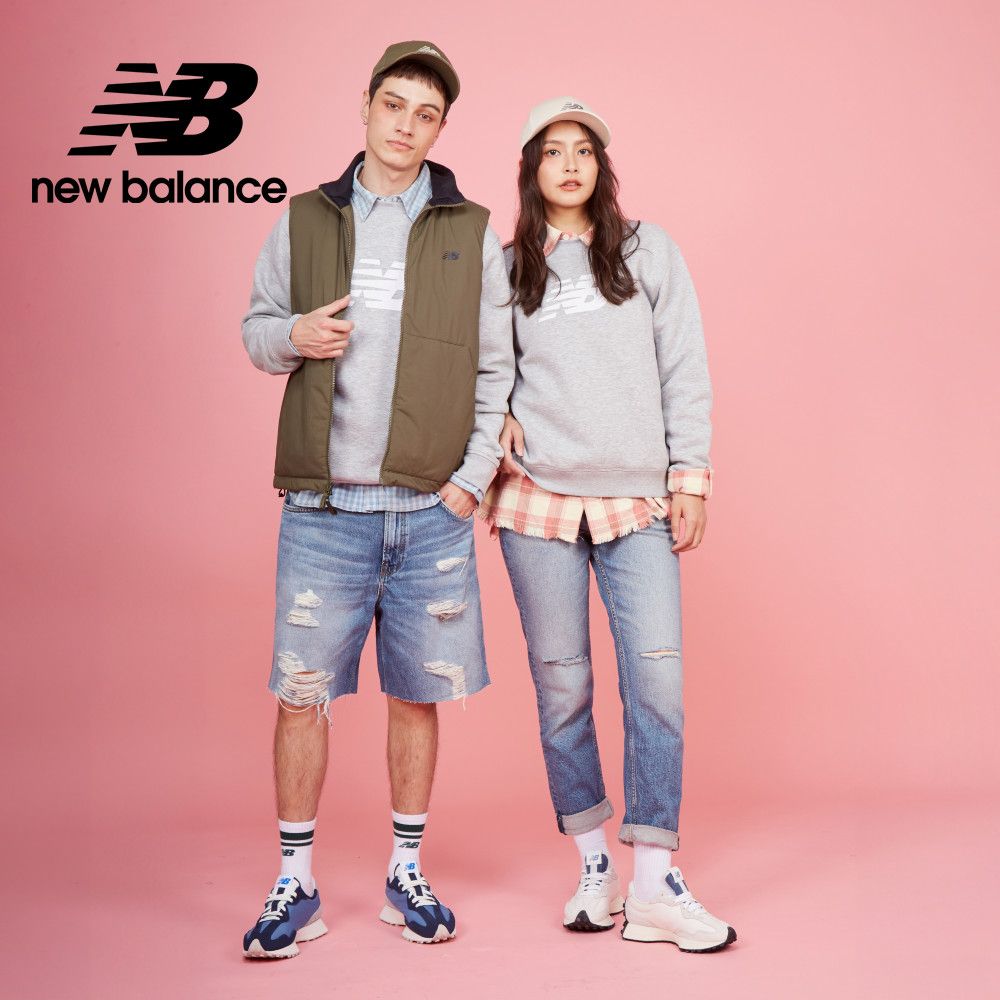 NEW BALANCE 刷毛長袖上衣大學T_女性_淺灰色_WT43526AG