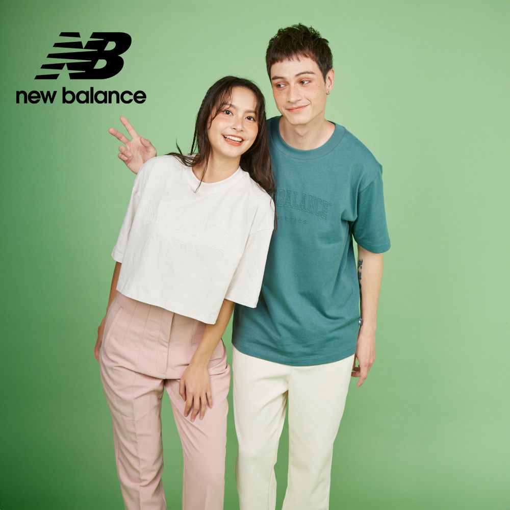 New Balance 紐巴倫 鋼印LOGO短版上衣_女性_米白色_WT43519LIT