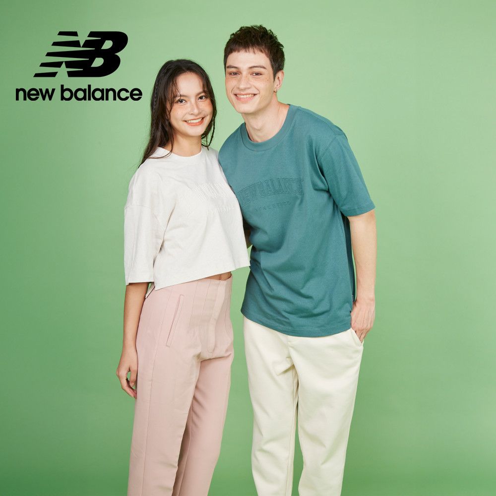 New Balance 紐巴倫 鋼印LOGO短版上衣_女性_米白色_WT43519LIT