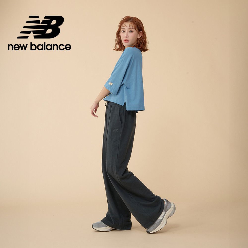 NEW BALANCE Hoops圖案短版上衣_女性_藍色_WT43549HEB