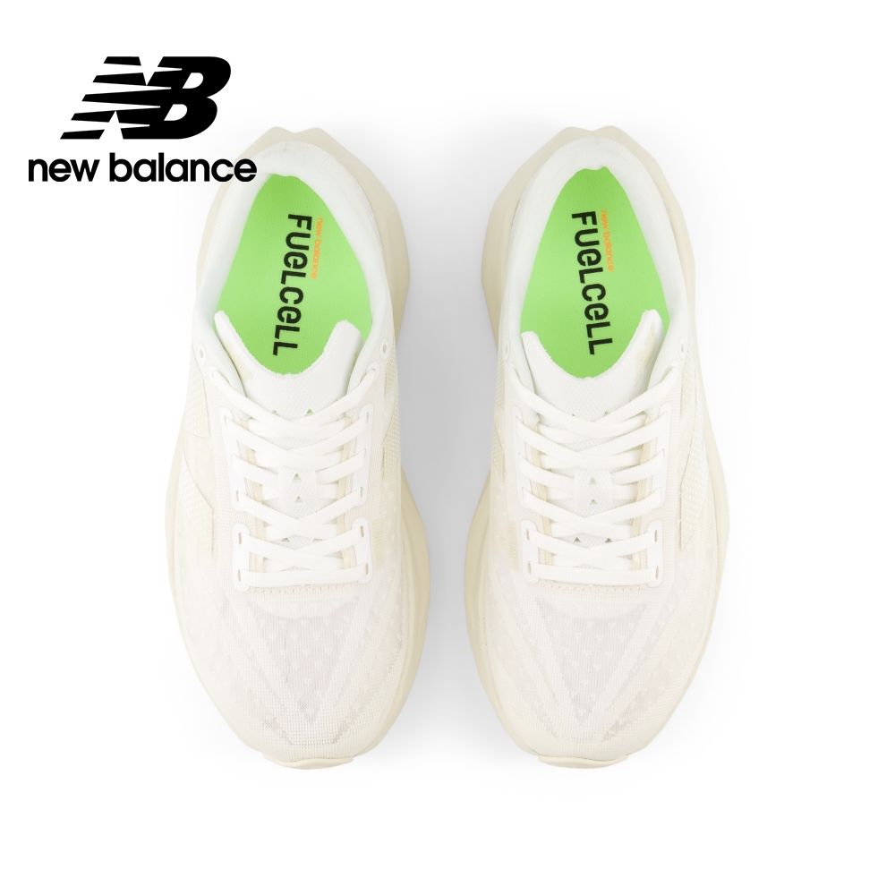 New Balance 紐巴倫 慢跑鞋_奶油白_女性_WFCXLJ4-D楦