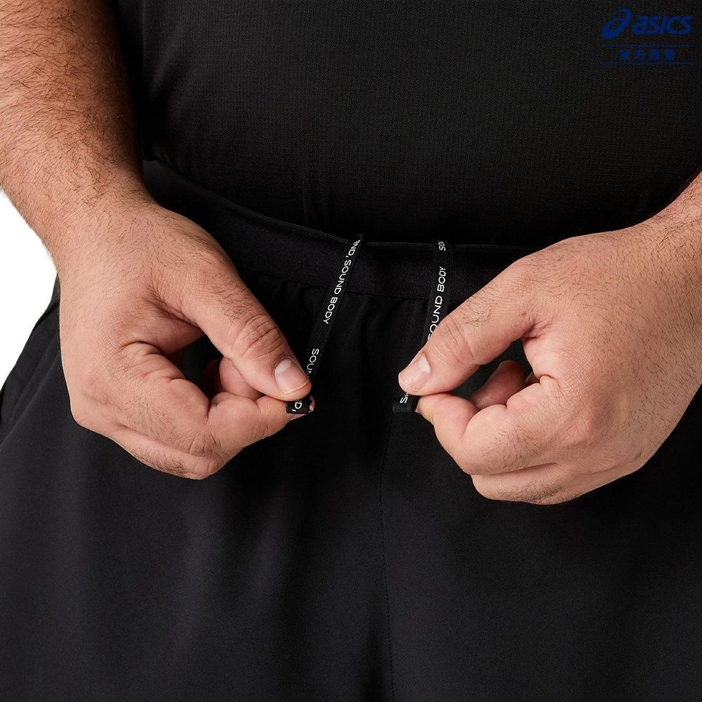 Asics 亞瑟士 ROAD 2IN1 5吋 短褲 男款 ACTIBREEZE 海外版型 跑步下著 2011D245-001