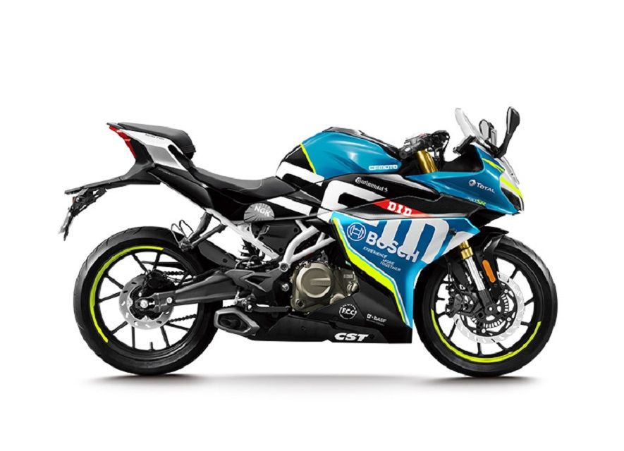 CFMOTO 春風動力  2022  300SR跑車 仿賽 檔車 黃牌 重機