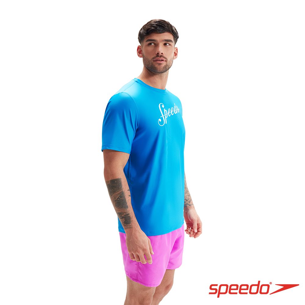 SPEEDO  男 LOGO短袖防曬衣 巴哈藍