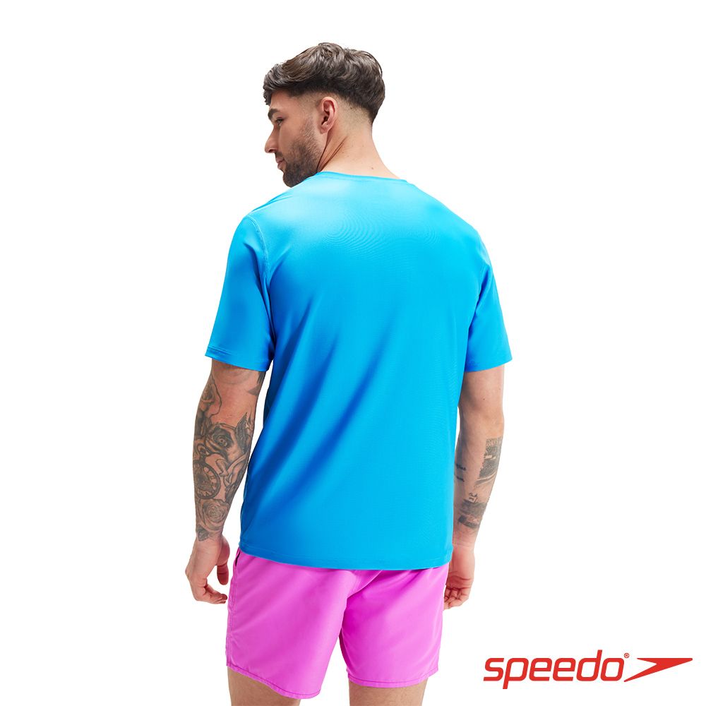 SPEEDO  男 LOGO短袖防曬衣 巴哈藍