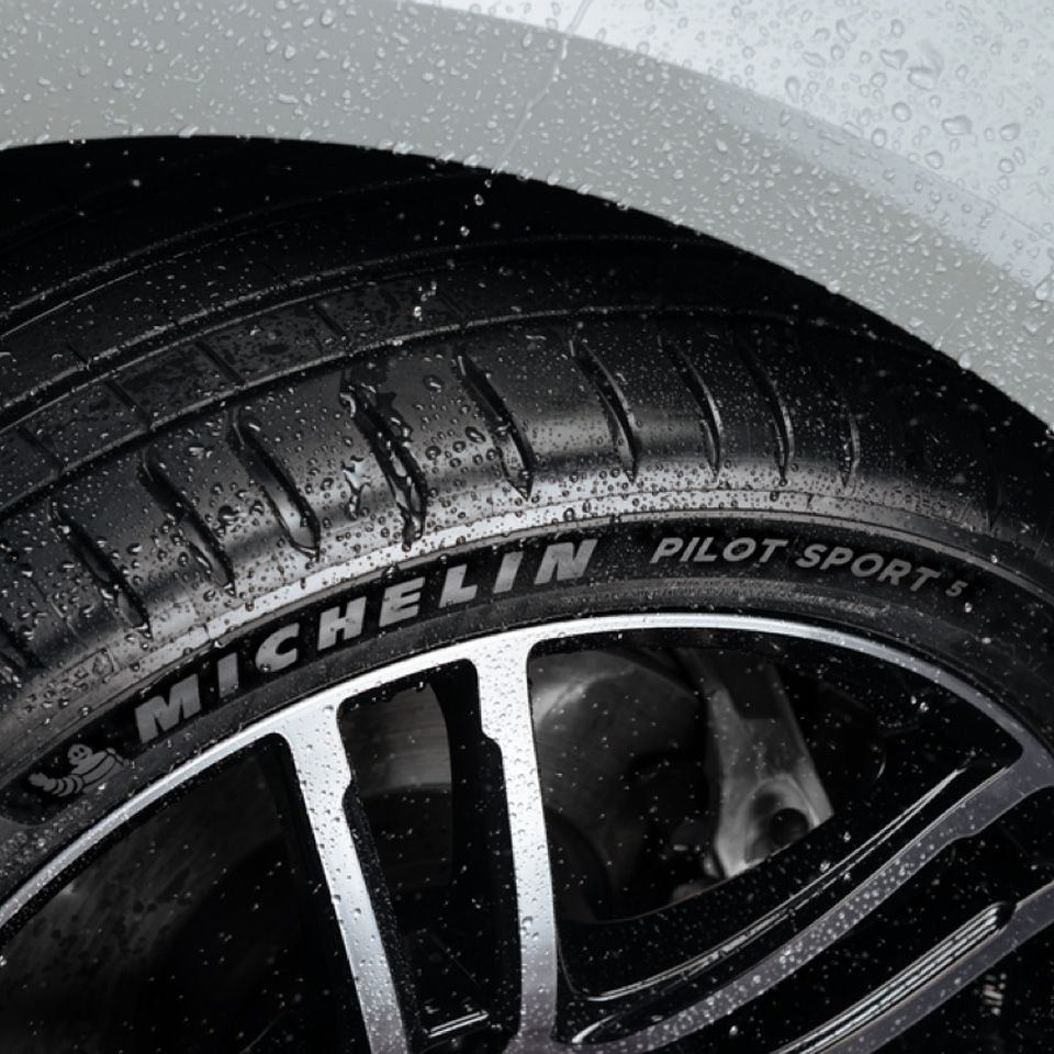 MICHELIN PILOT SPORT