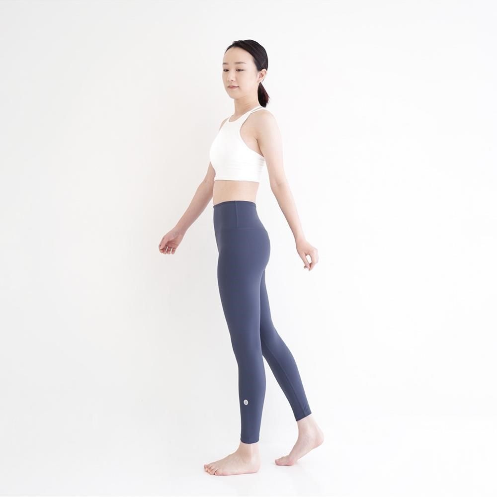 Mukasa 【南紡購物中心】 DURABLE 高領削肩日生背心 - 雪花白 - MUK-23032