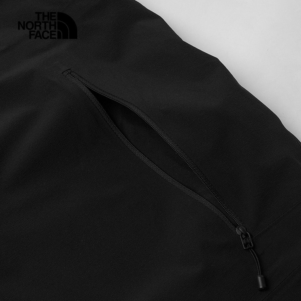 The North Face 北面 男款黑色DWR防潑水連帽輕量風衣|8AS4JK3