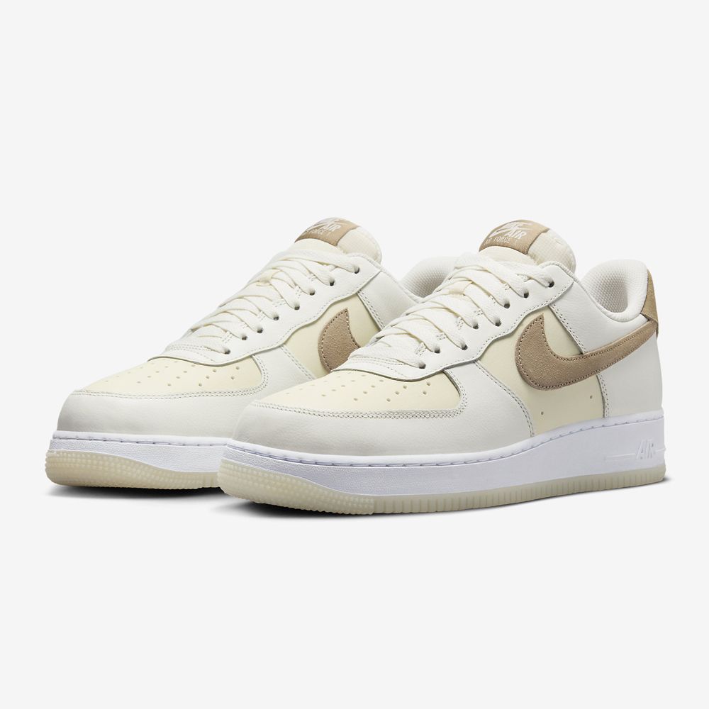 NIKE 耐吉 【NIKE】AIR FORCE 1 07 LV8 男鞋 休閒鞋 卡其椰奶白-FN5832101