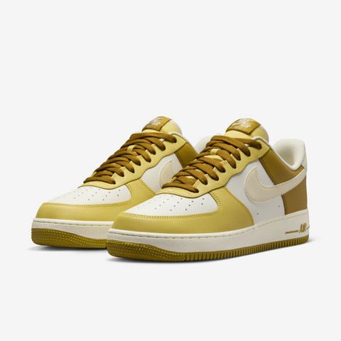 【NIKE】AIR FORCE 1 07 男 休閒鞋 土星金-FZ4034716