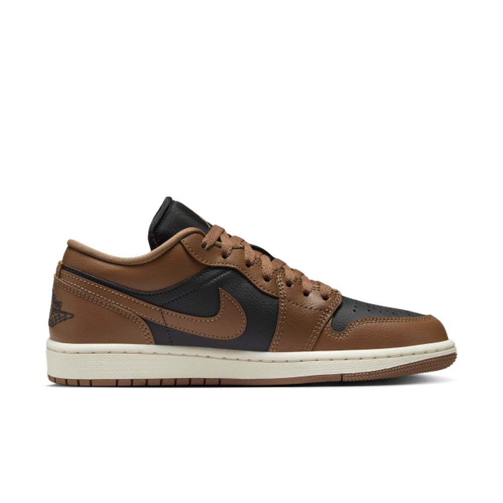 NIKE 耐吉 【NIKE】WMNS AIR JORDAN 1 LOW 女鞋 籃球鞋 咖啡色-DC0774021