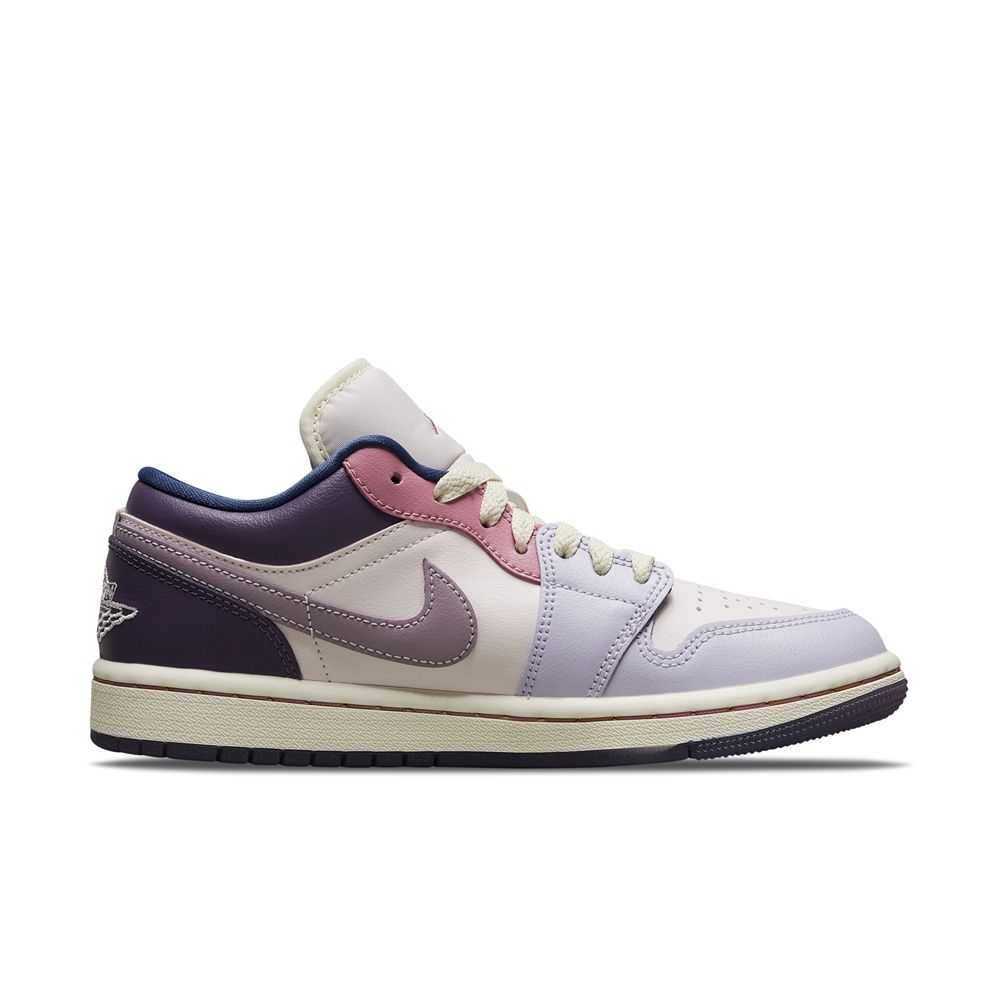 NIKE 耐吉 【NIKE】WMNS AIR JORDAN 1 LOW 女鞋 籃球鞋 紫色-DZ2768651