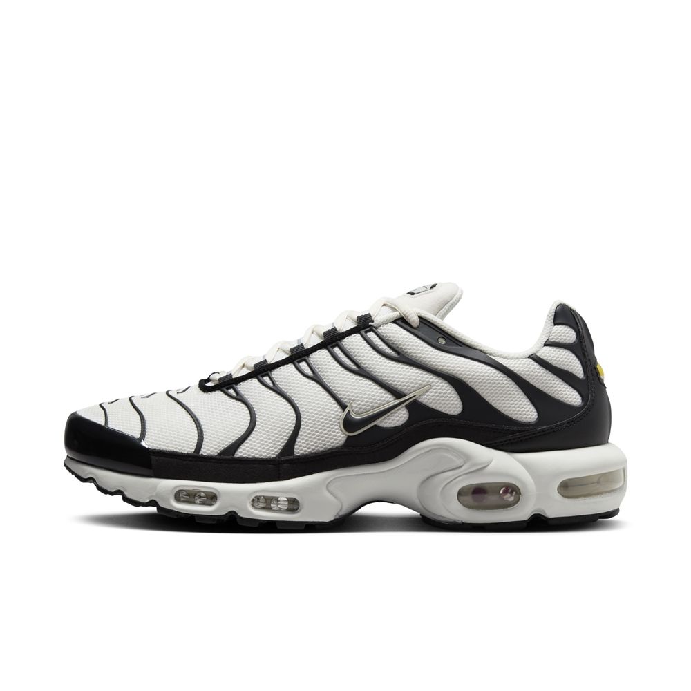 NIKE 耐吉 【NIKE】NIKE AIR MAX PLUS ESS+ 男鞋 休閒鞋 黑白色-FV6264001