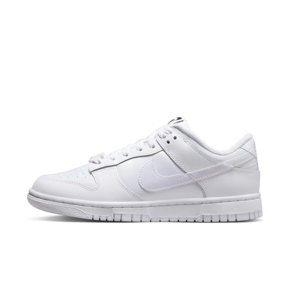 NIKE】W NIKE DUNK LOW SE 女鞋休閒鞋白色-FD8683100 - PChome 24h購物