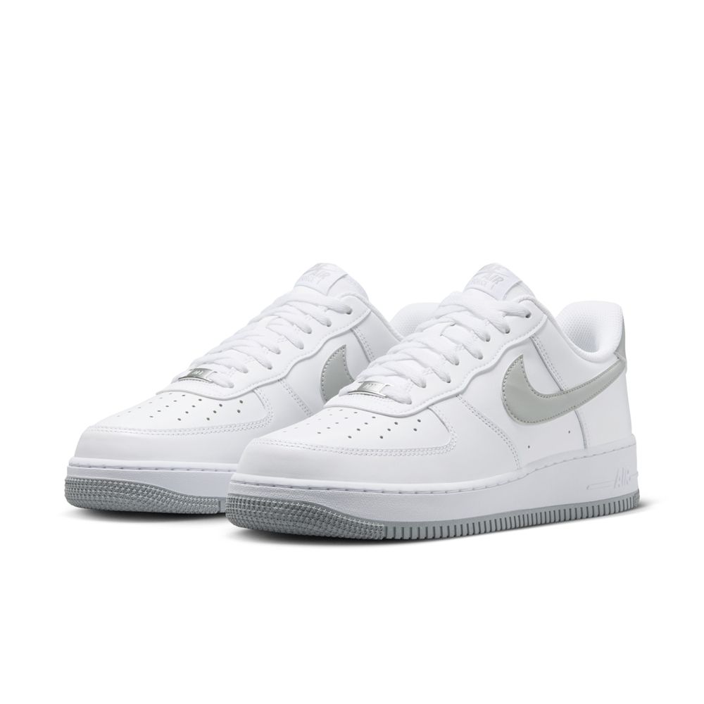 NIKE 耐吉 【NIKE】AIR FORCE 1 07 男鞋 休閒鞋 白灰-FJ4146100