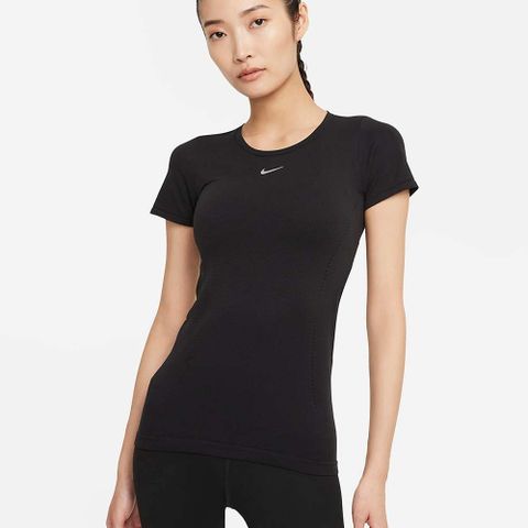 NIKE 耐吉 【NIKE】AS W NK DFADV AURA SLIM SS TOP 女 短袖上衣-DD0589010