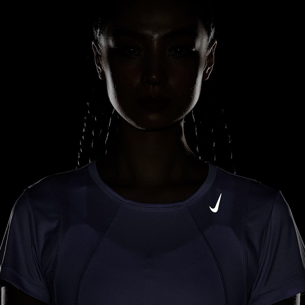 NIKE 耐吉 女 Dri-FIT 短袖跑步上衣-FN2519512