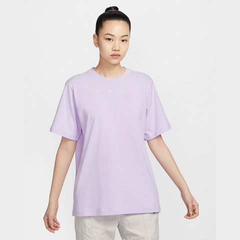 【NIKE】AS W NSW TEE ESSNTL LBR 女 短袖上衣 淡紫-FD4150511