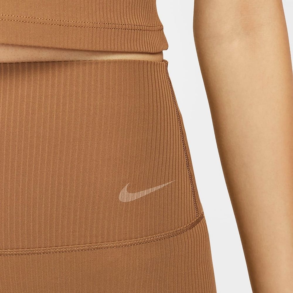 NIKE 耐吉 【NIKE】AS W NK DF ZENVY HR8INRIBSHORT 女 緊身短褲 咖啡色-HF1415281