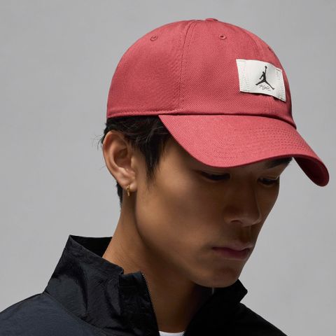 NIKE 耐吉 J CLUB CAP US CB FLT PATCH 男帽 女帽 休閒帽 紅-FD5181661