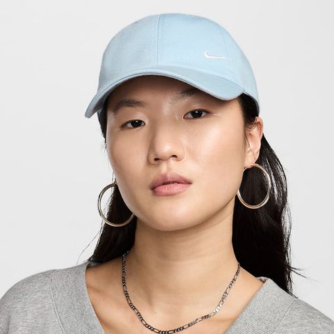 【NIKE】U NK CLUB CAP U CB SM SWSH L 男帽 女帽 休閒帽 寶寶藍-FZ5698440