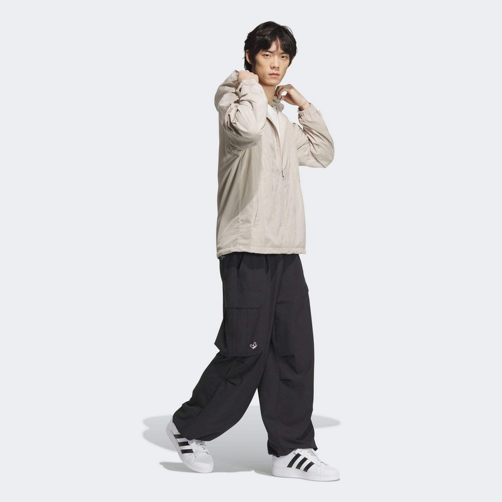 ADIDAS 愛迪達 【ADIDAS】ATLT WB M 風衣外套 男 米色-JD6393