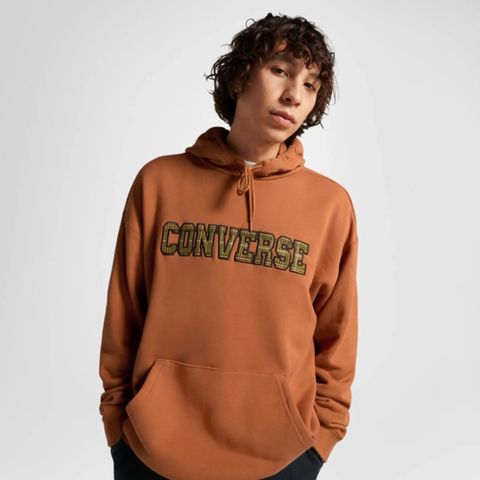 【CONVERSE】ELEVATED LOGO GRAPHIC HOODIE 連帽上衣 男 咖啡色-10025629-A03