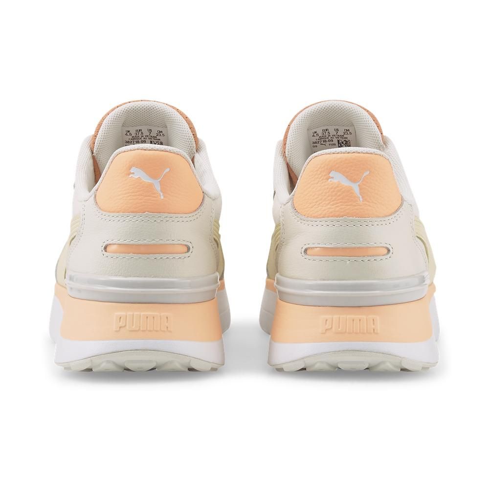 PUMA 彪馬 【PUMA官方旗艦】 R78 Voyage Premium 休閒運動鞋 女性 38271809
