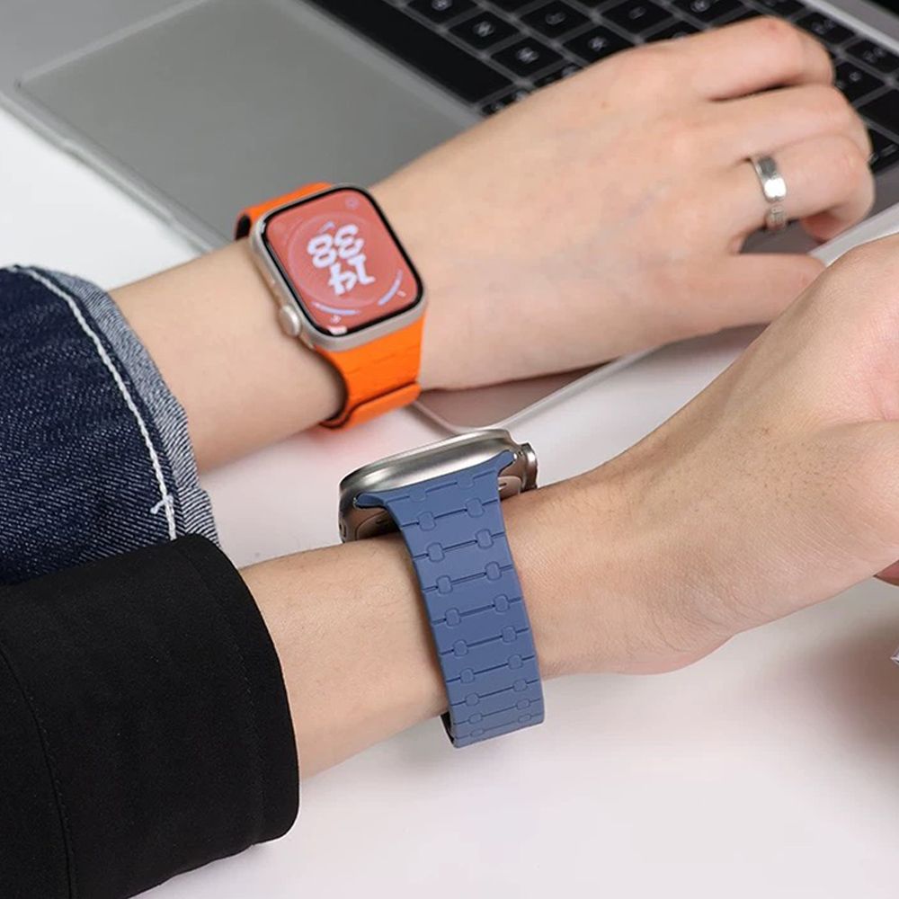 OMG Apple Watch 10 雙色矽膠磁吸錶帶 iwatch運動錶帶 apple替換錶帶（42/46mm）